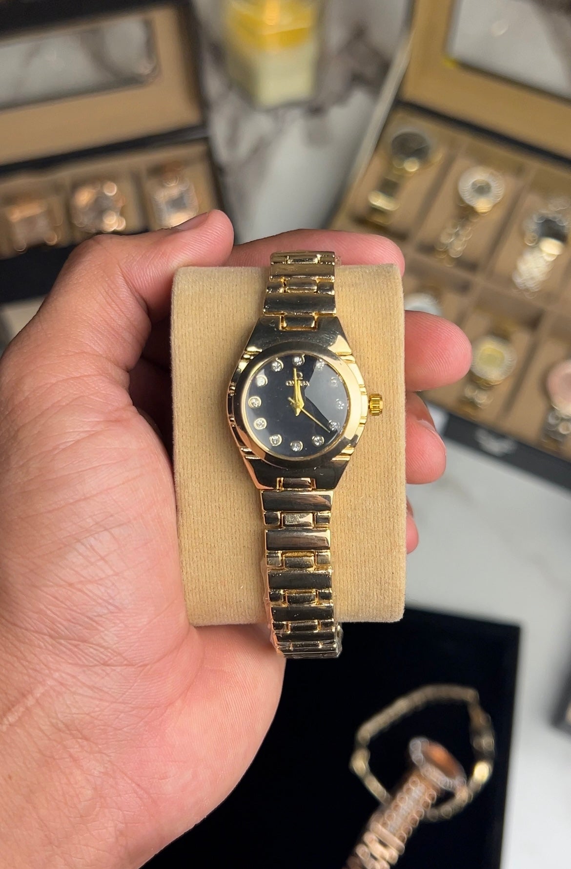 Omega Eternal Elegance in Black & Gold